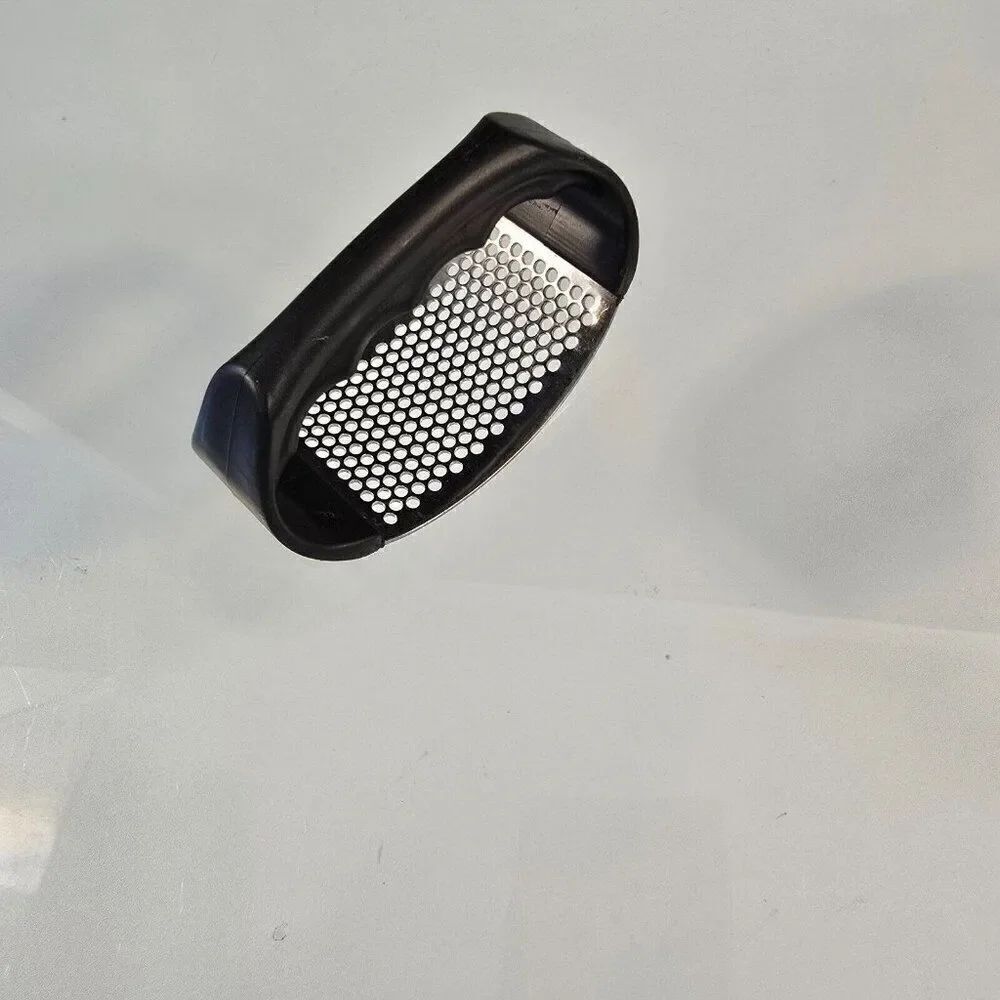 Stainless Steel Garlic Press Rocker - Picture 5 of 6